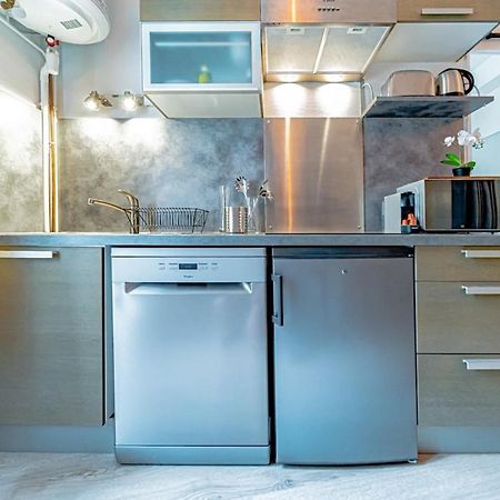 The Bertholey - 4 People - Oullins Apartment ภายนอก รูปภาพ