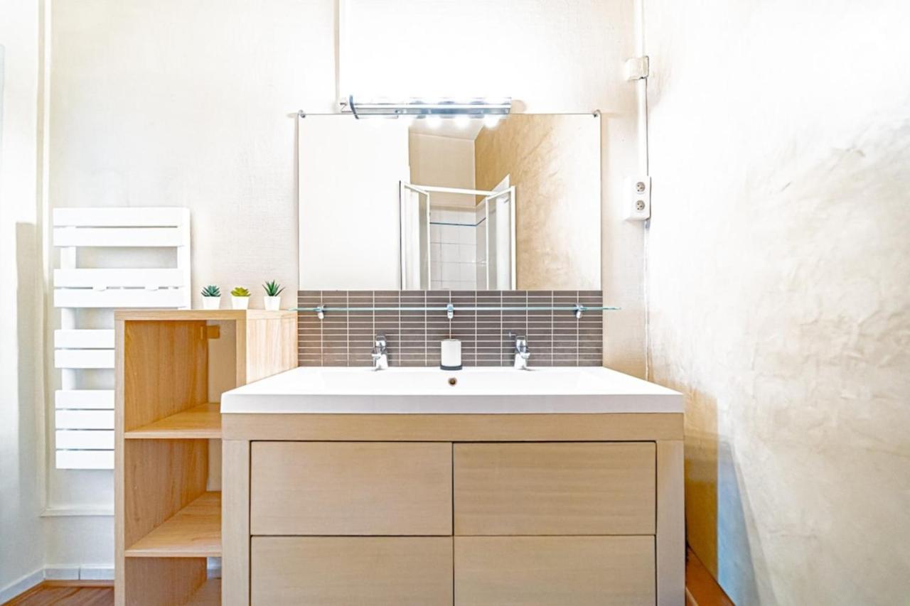 The Bertholey - 4 People - Oullins Apartment ภายนอก รูปภาพ